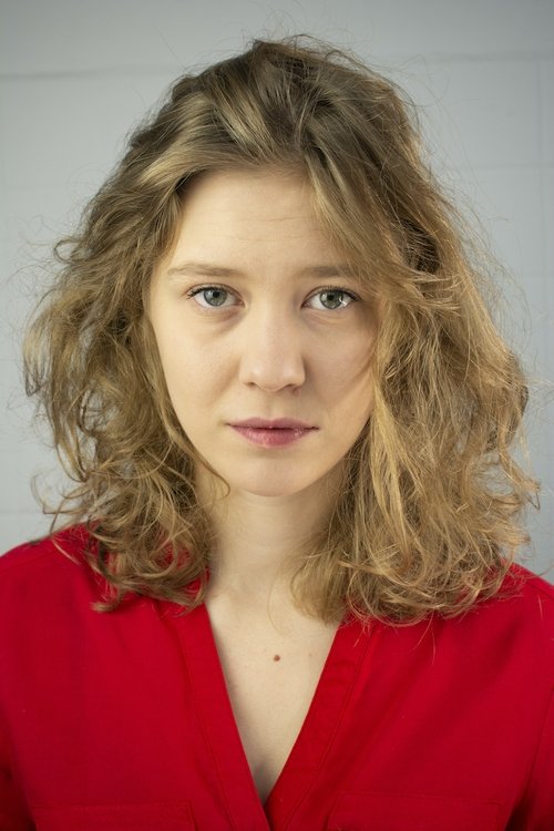 Malwina Laska-Eichmann as Mania
