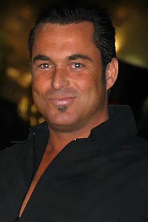 Alec Metro as Mark Bronson