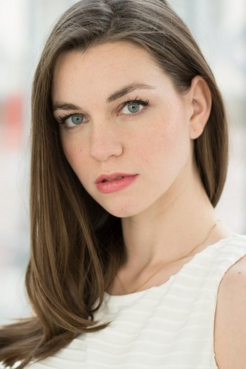 Natalia Bobrich as Claudia