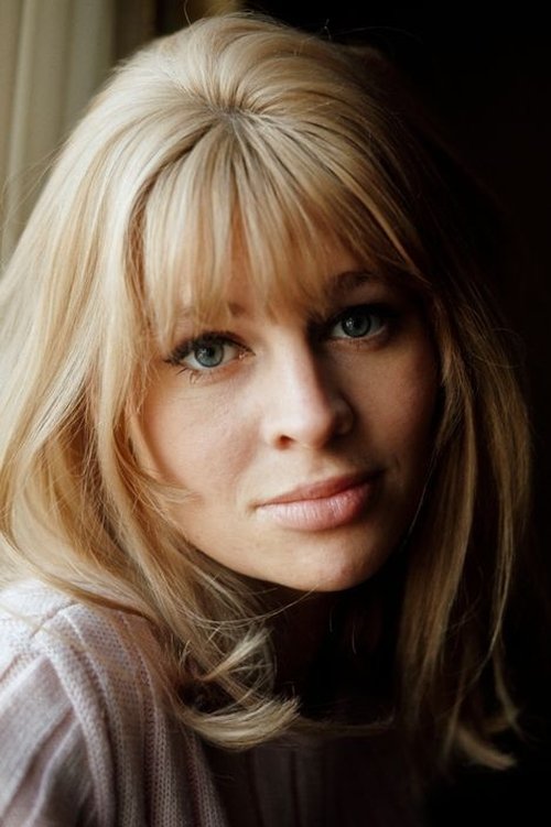 Julie Christie as Glenda Spencer