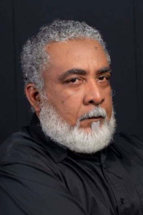 Carlos Alfredo Lopez as Priest