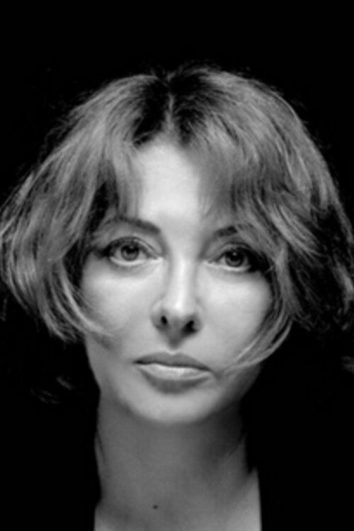 Enikõ Szilágyi as Martha Grumăzescu