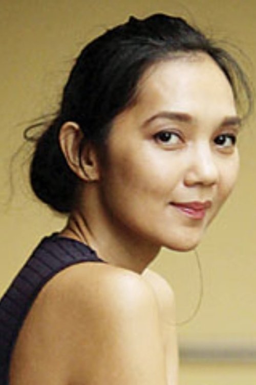 Cassandra Massardi as News Anchor