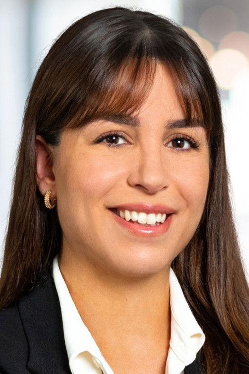 Nezanin Taheri as Jina