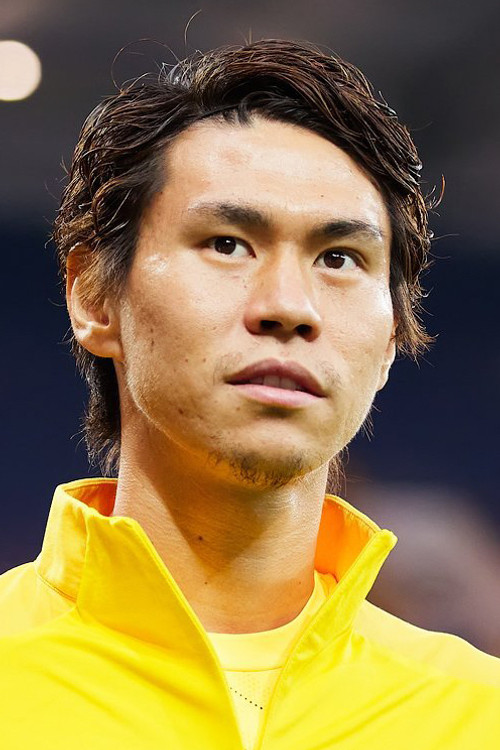 Kento Hashimoto as Self