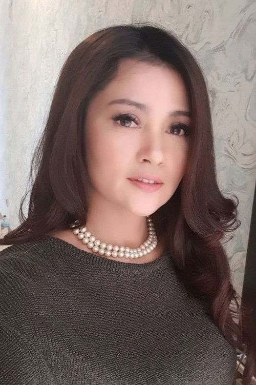 Ratu Dewi Imasy as Linda