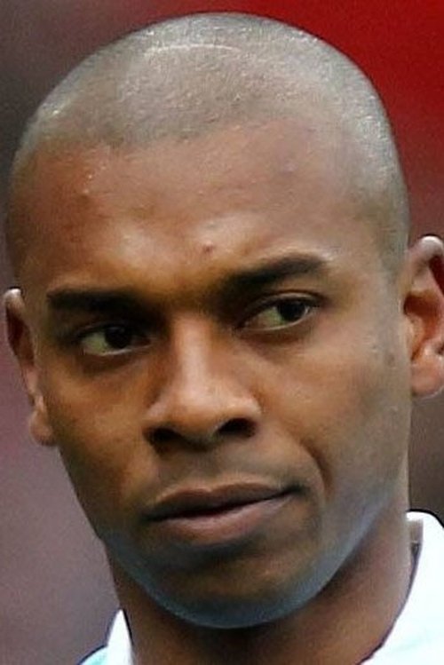 Fernandinho as Self
