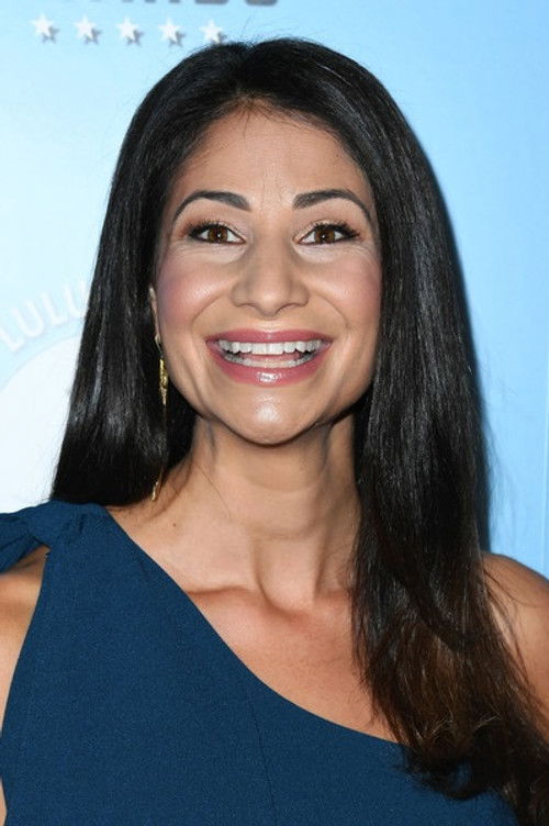 Larissa Wohl as Herself