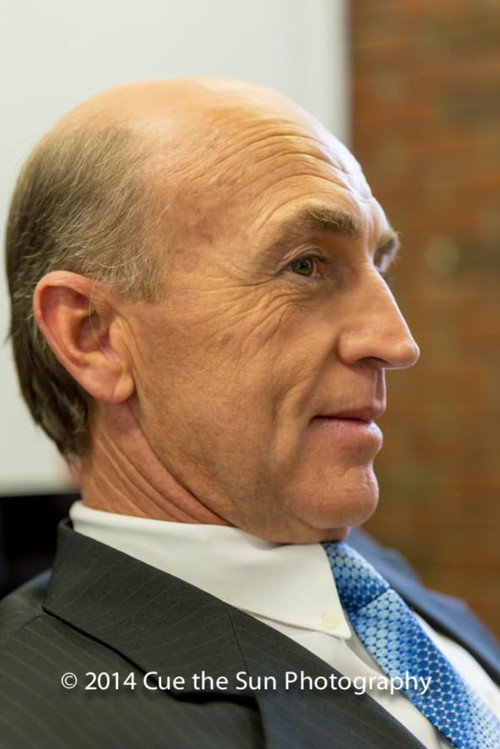 Mal Bailey as Captain Jan Steins