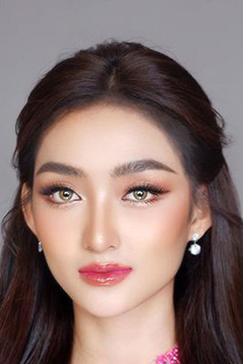 Pich Votey Saravody as Faye