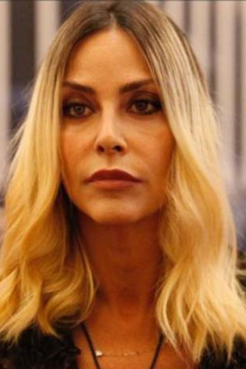 Stefania Orlando as Cristina