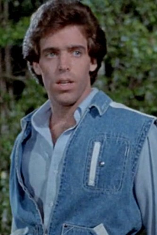 James Farrell as Artie