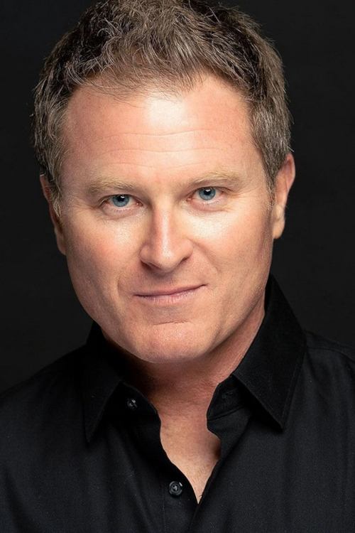 Todd Truley as Officer Murphy