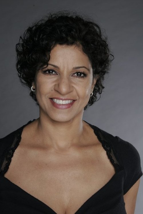 Nancy Ticotin as Gina