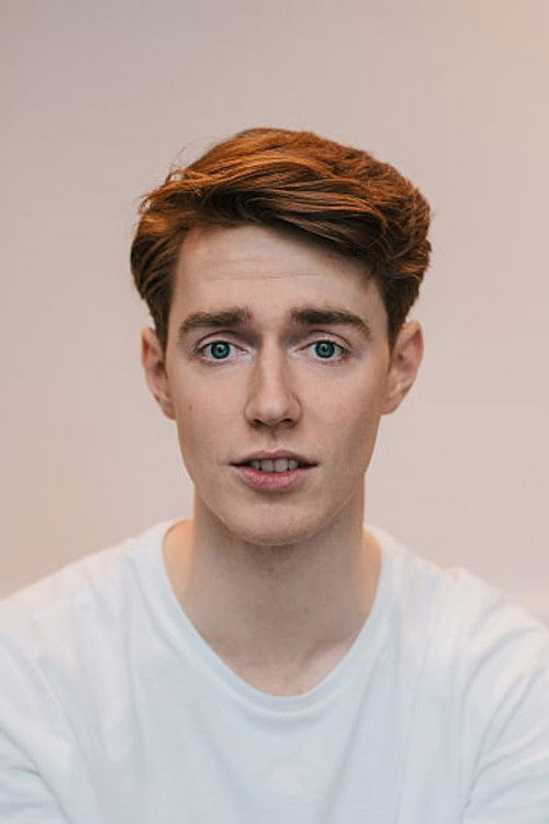 Howard Perret as Toby