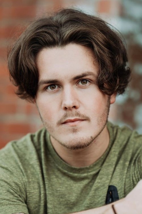 Gavin Lee Lewis profile photo