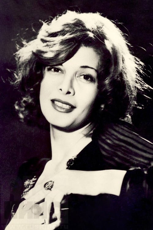 Laura Gevorkyan as Нунэ Кондрикова