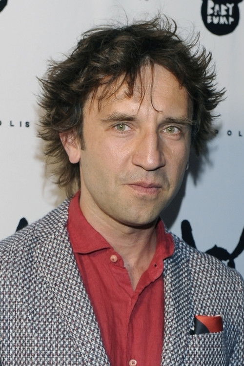 Sebastian Łach as Mr. Lieutenant