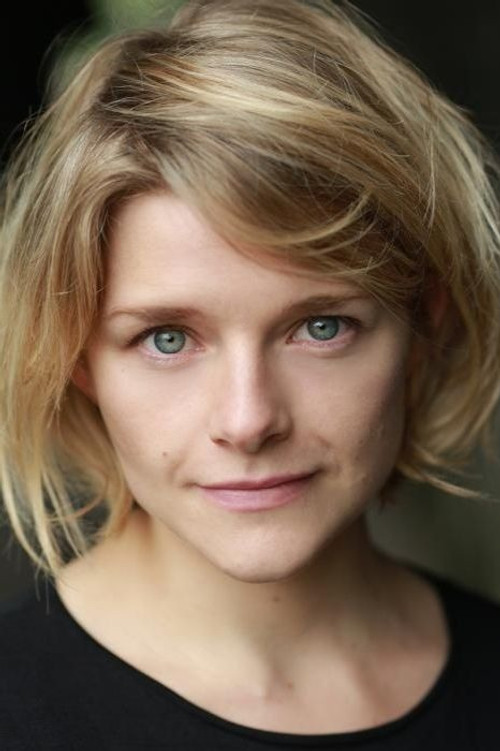 Matti Houghton as Jess Black