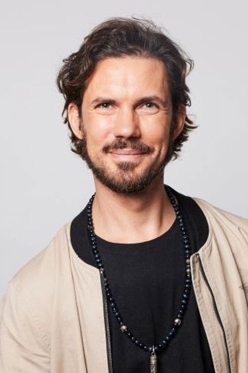 Arnaud Demanche as Self