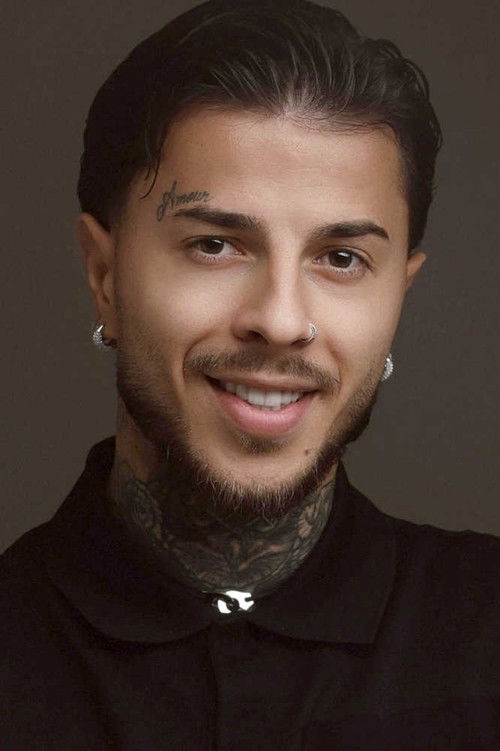 Yannick Schweitzer as Self