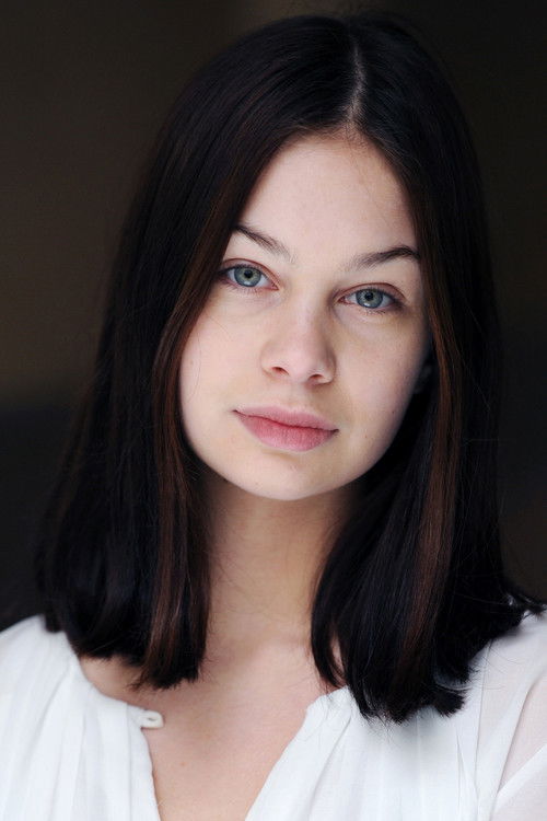 Tesha Moon Krieg as Sarah