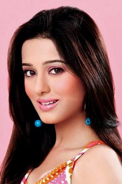 Amrita Rao as Shikha Chaturvedi