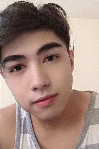 AC Cayetano as Hanson