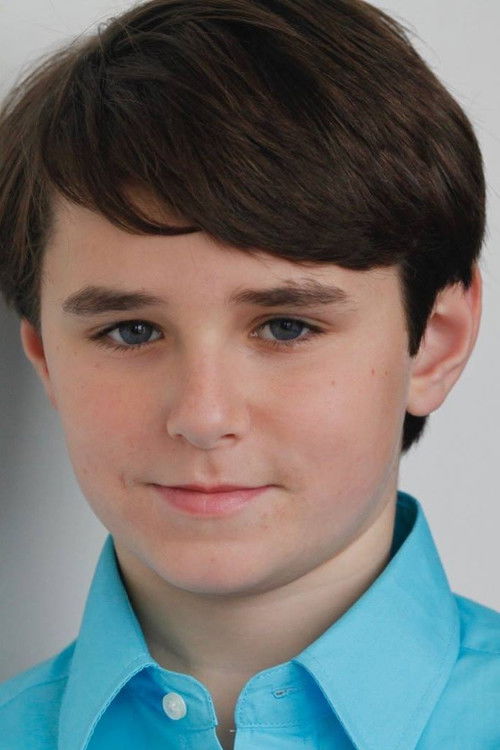 Jack Corrigan as Flipp Russell