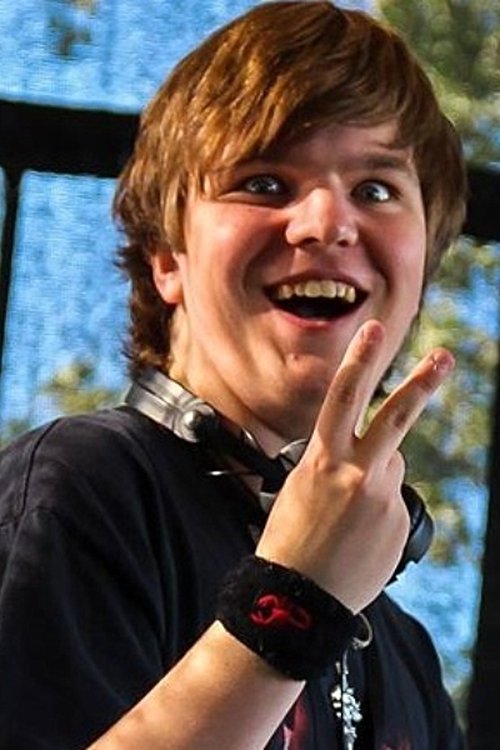 Olli Saarenpää as Olli Saarenpää