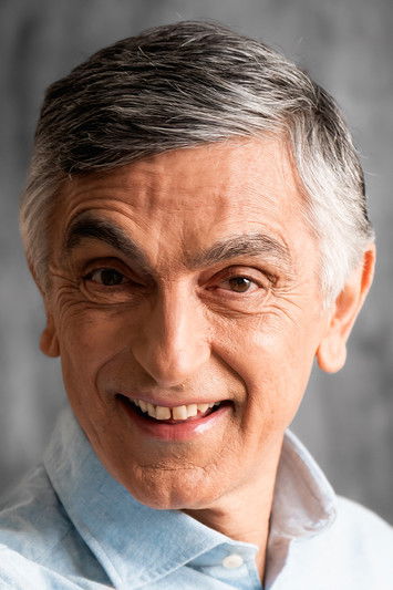 Vincenzo Salemme as Giuseppe (voice)