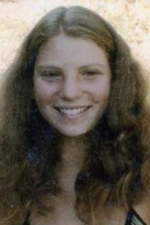 Marta Kober as Ursula Grimshaw