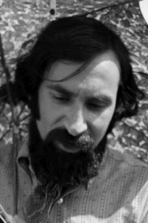 Jan Zylber as Bearded Man (uncredited)