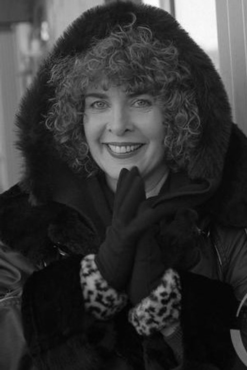 Sif Ragnhildardóttir as Gudmundur's Woman