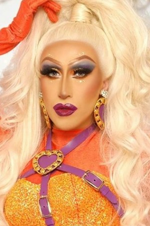 Samantha Ballentines as 