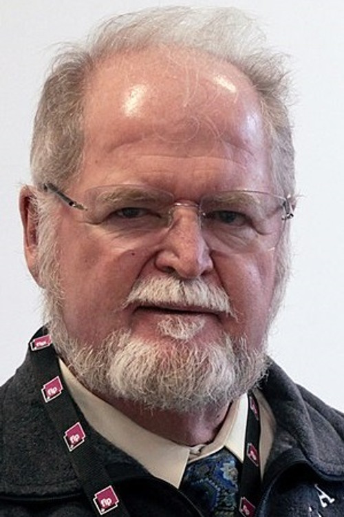 Larry Niven as Self
