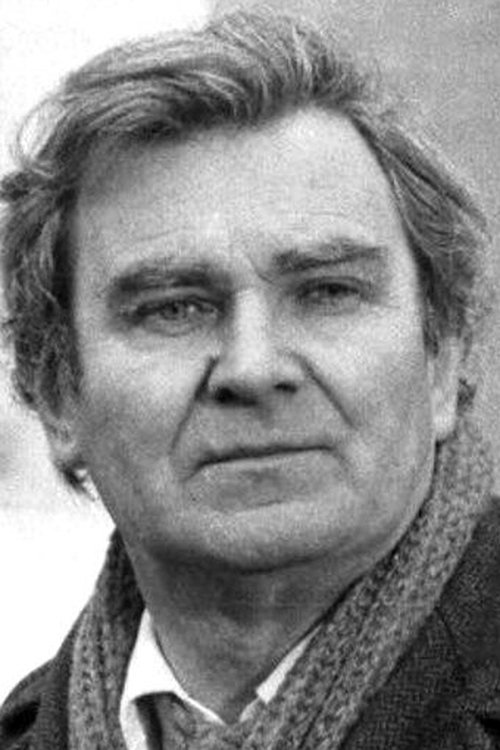 Marc Eyraud as Sylvestre