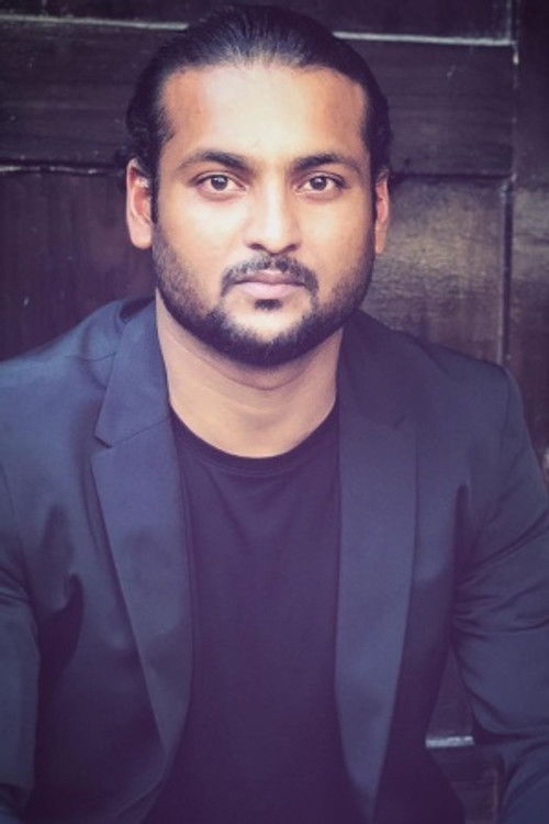 Assif Yogi as Minnal Ravi