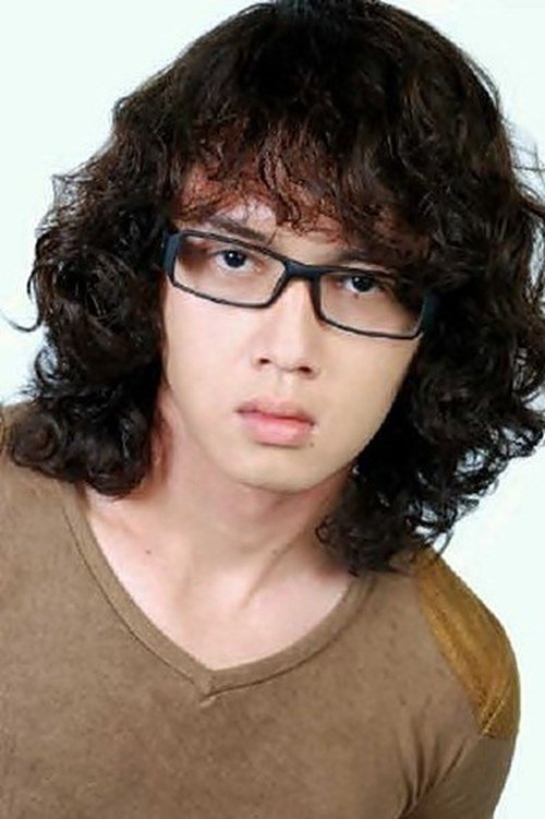 Arick Pramana as Sys NS