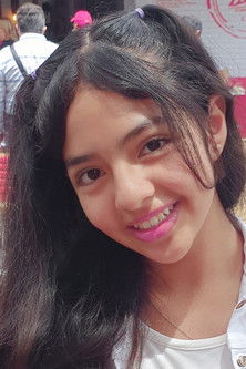 Alisson Santiago as Rocío 'Chío'