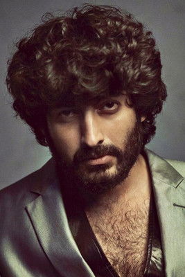 Amitriyaan as Guddu's Father