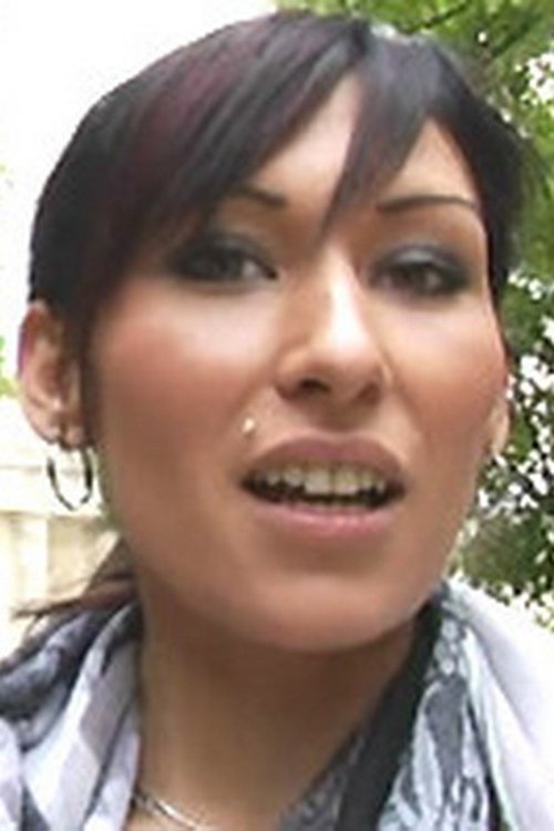 Laila Heart as Karina