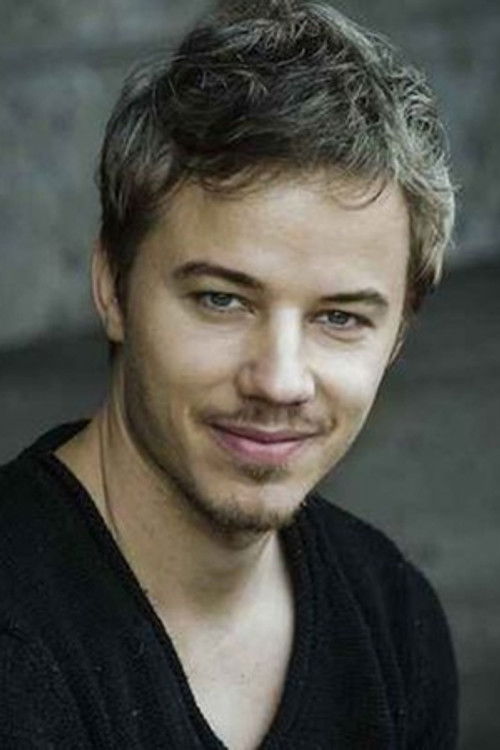 David Paryla as Steve