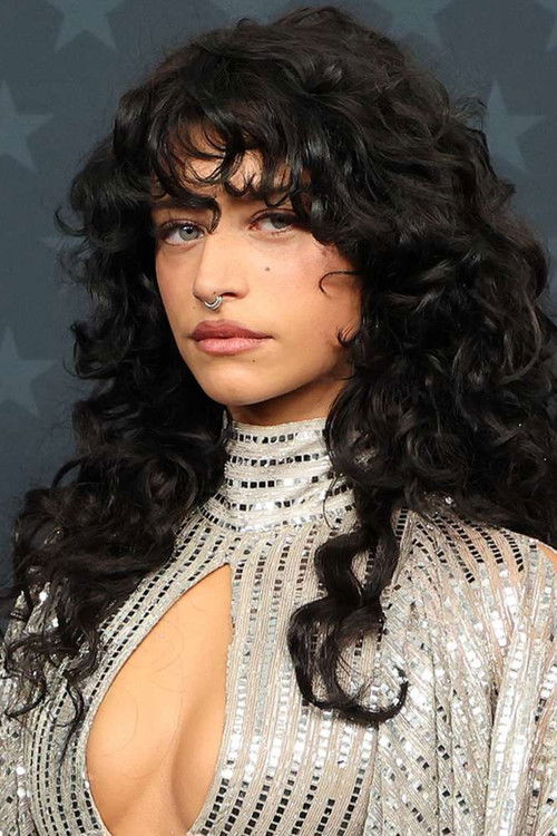 Odessa A'zion as Olly (voice)