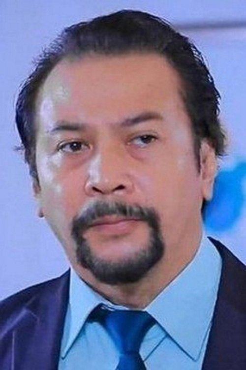 Willy Smit as Kepala Sekolah