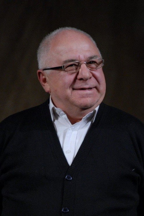 Davit Dvalishvili as 