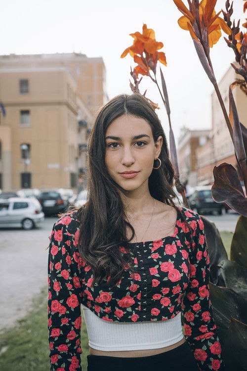 Chiara Bordi as Carola