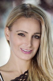 Theresa Sutera as Teacher (uncredited)