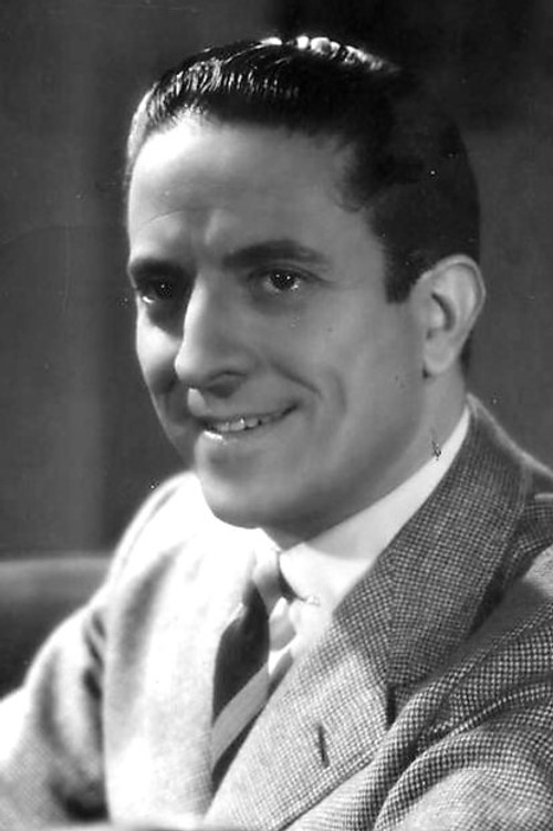 Roberto Rey as Carlos