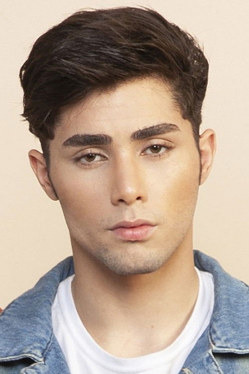 Gui Vieira as Brunno